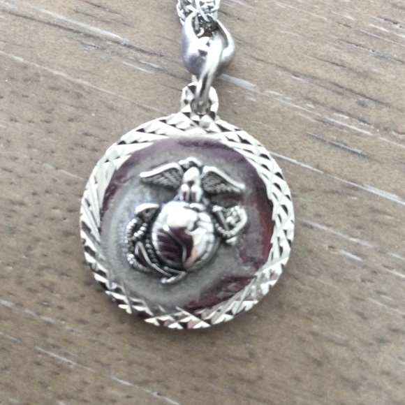 Marine Eagle, Globe & Anchor Necklace 18” - Picture 1 of 7